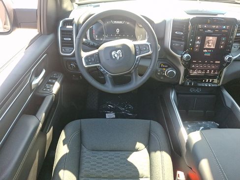 New 2026 RAM 1500 Big Horn AWD/4WD image 8
