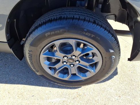 New 2026 Ford Maverick XLT w/ XLT Luxury Package AWD/4WD image 16