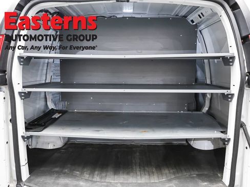 Used 2021 Chevrolet Express 2500 RWD image 7