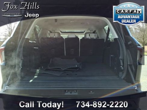 Used 2025 Lincoln Navigator L Reserve AWD/4WD image 10