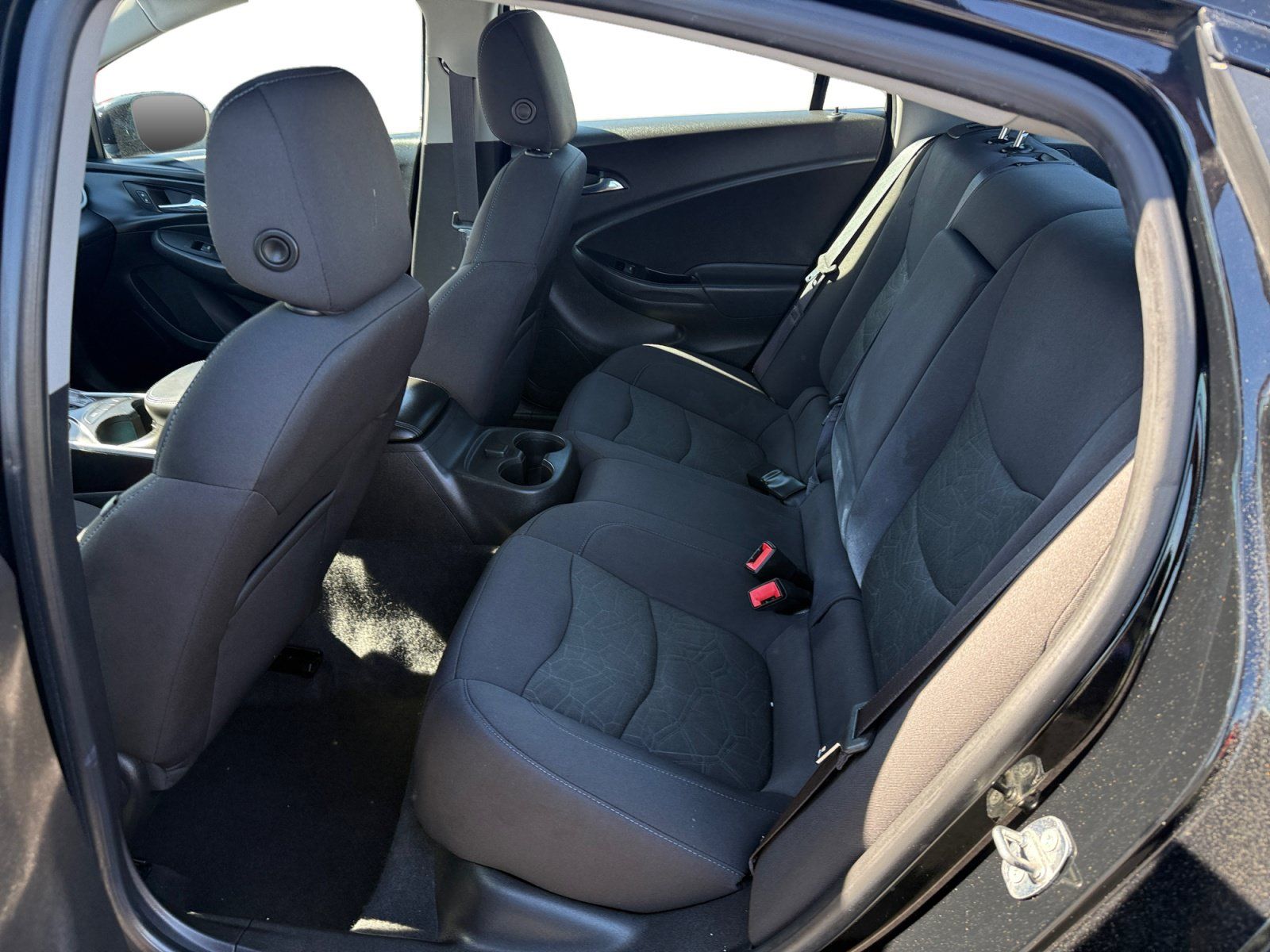 Used 2017 Chevrolet Volt LT FWD image 16