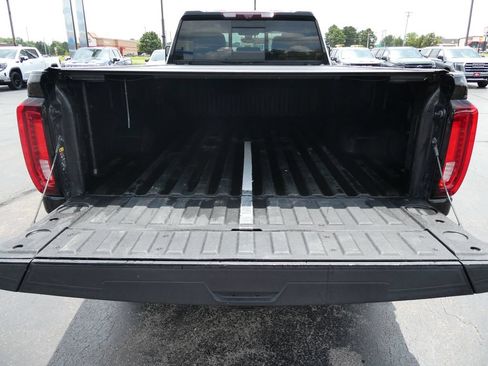 Used 2022 GMC Sierra 3500 Denali w/ Denali Black Diamond Edition AWD/4WD image 20