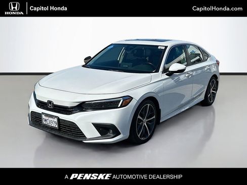 Certified 2024 Honda Civic Touring image 1