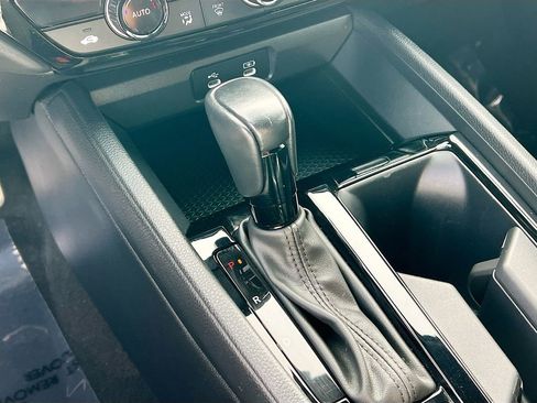 Used 2023 Honda Accord Sport image 15