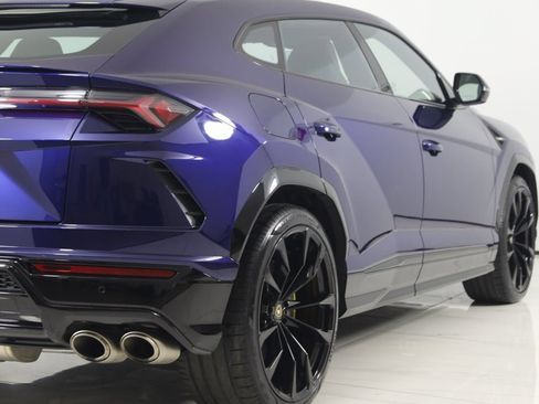 Used 2021 Lamborghini Urus image 89