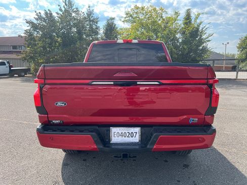 Used 2025 Ford F150 Lightning Platinum AWD/4WD image 6