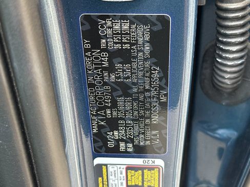 Used 2024 Kia Niro EX FWD image 43