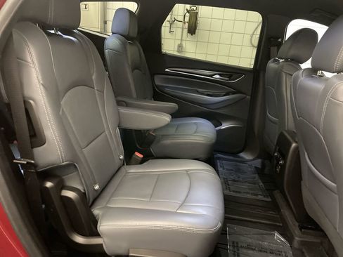 Used 2024 Buick Enclave Essence w/ Technology Package AWD/4WD image 19