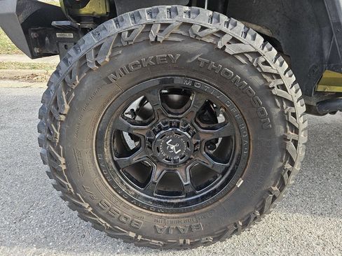 Used 2008 Jeep Wrangler X image 19