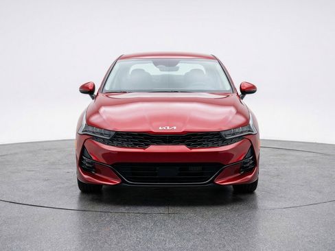 Used 2025 Kia K5 LXS FWD image 2