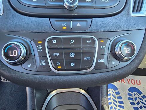 Used 2021 Chevrolet Malibu LT image 20