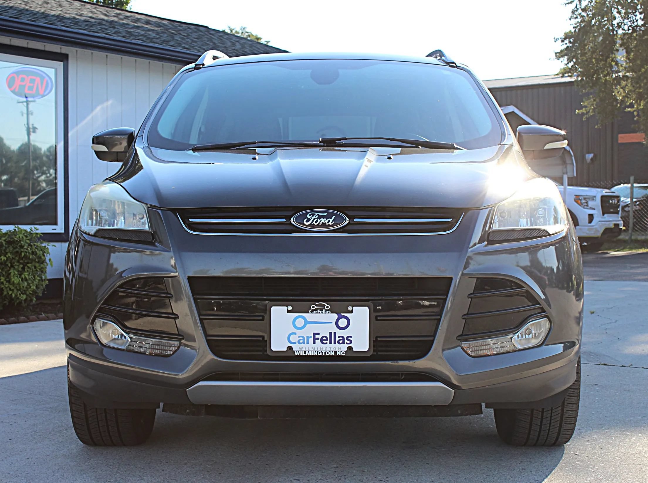 Used 2015 Ford Escape Titanium AWD/4WD image 8