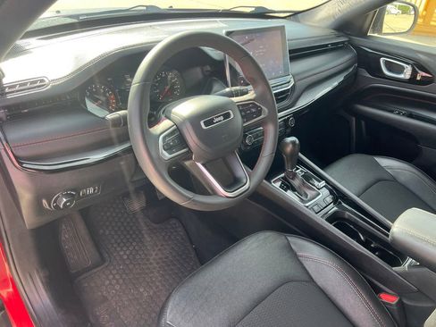 Used 2023 Jeep Compass Trailhawk image 15