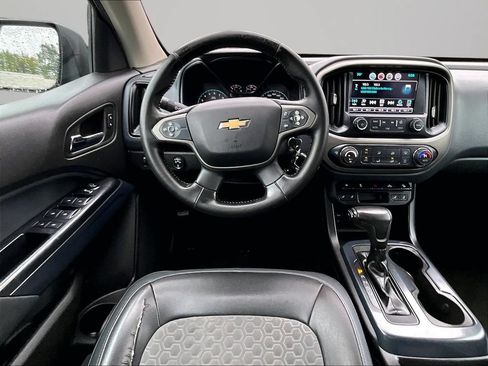 Used 2016 Chevrolet Colorado Z71 AWD/4WD image 6