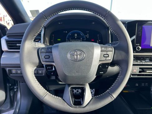 Used 2026 Toyota Camry SE image 20