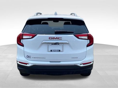 Certified 2024 GMC Terrain SLT w/ LPO, Floor Liner Package AWD/4WD image 4