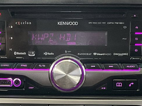 Used 2005 Kia Spectra5 image 16