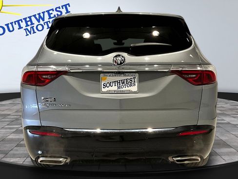Used 2024 Buick Enclave Premium AWD/4WD image 5