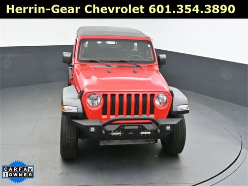 Used 2018 Jeep Wrangler Unlimited Sport image 38