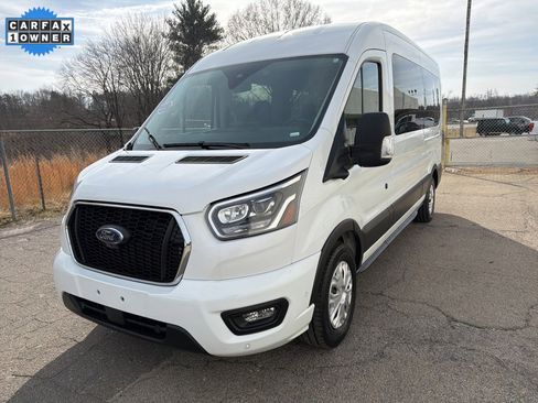 Used 2023 Ford Transit 350 XLT image 6
