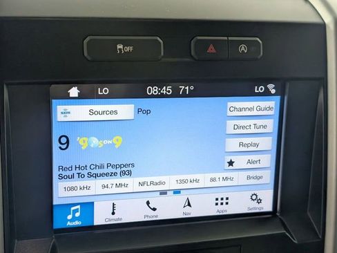 Used 2019 Ford F150 Lariat w/ Equipment Group 501A Mid AWD/4WD image 20