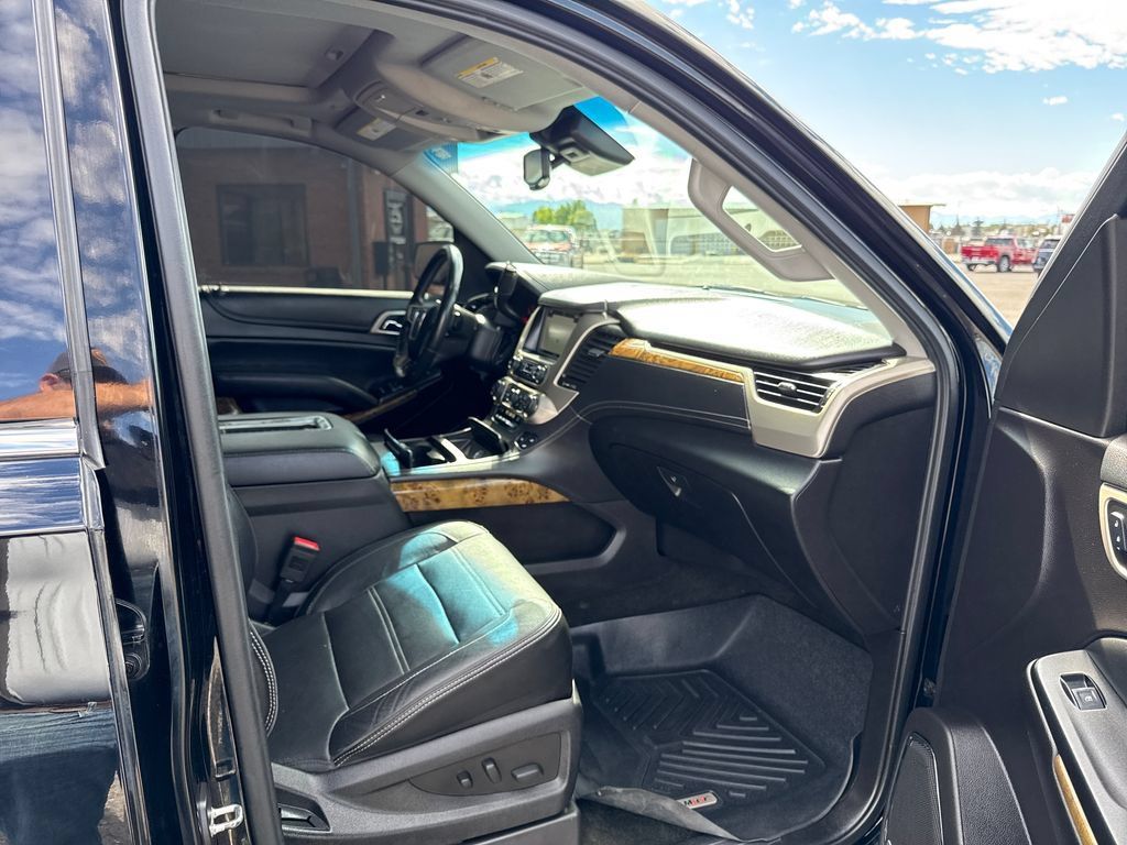 Used 2016 GMC Yukon Denali w/ Open Road Package AWD/4WD image 39