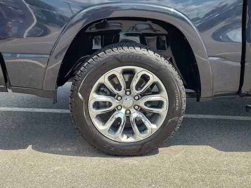 Used 2020 RAM 1500 Laramie w/ Sport Appearance Package AWD/4WD image 7