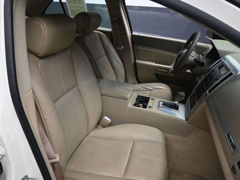 Used 2005 Cadillac STS w/ Preferred Equipment Group RWD image 27