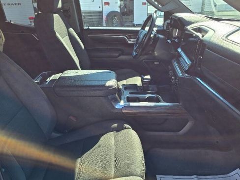 Used 2023 Chevrolet Silverado 1500 RST w/ Convenience Package II AWD/4WD image 16