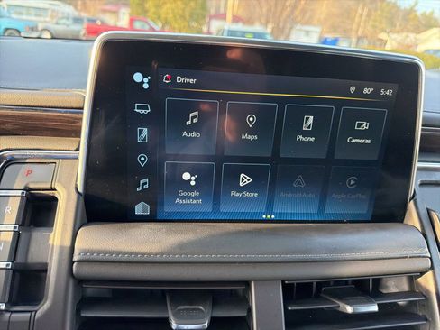 Used 2022 Chevrolet Tahoe Z71 w/ Luxury Package image 14