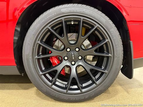 Used 2015 Dodge Challenger SRT Hellcat RWD image 24