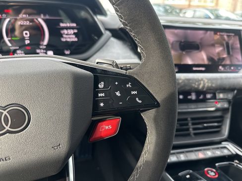 New 2026 Audi RS e-tron GT performance image 30