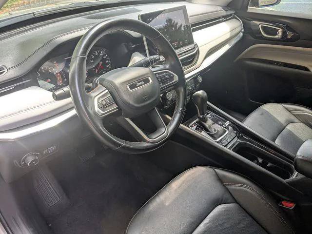 Certified 2022 Jeep Compass Limited w/ Sun and Sound Group AWD/4WD image 14