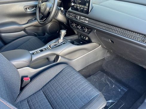 New 2026 Honda HR-V Sport image 12