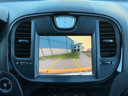 Used 2015 Chrysler 300 S image 11