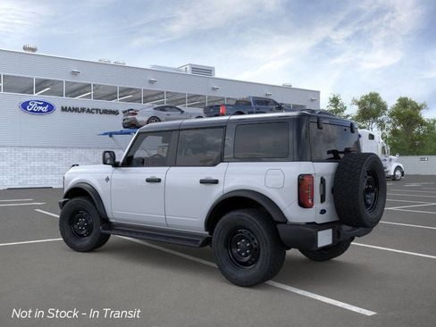 New 2026 Ford Bronco Outer Banks AWD/4WD image 4