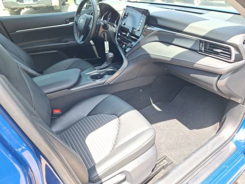 Used 2023 Toyota Camry SE FWD image 32