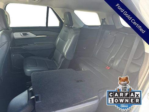 Used 2025 Ford Explorer Active w/ Active Comfort Package RWD image 18