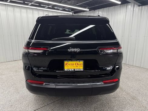 Used 2021 Jeep Grand Cherokee L Limited AWD/4WD image 5