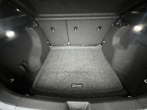 Used 2022 Volkswagen ID.4 Pro image 26