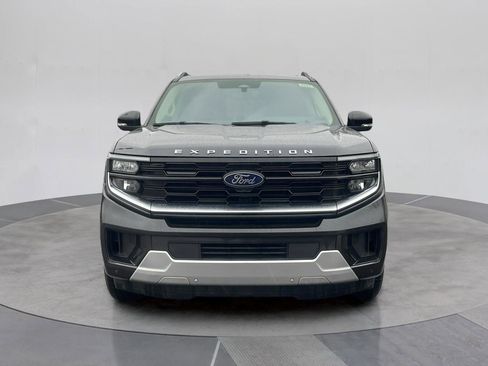 Certified 2025 Ford Expedition Platinum AWD/4WD image 10