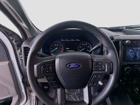 Used 2022 Ford F250 XL w/ Power Equipment Group image 27