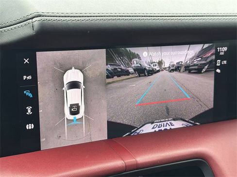 Used 2023 Porsche Taycan image 28