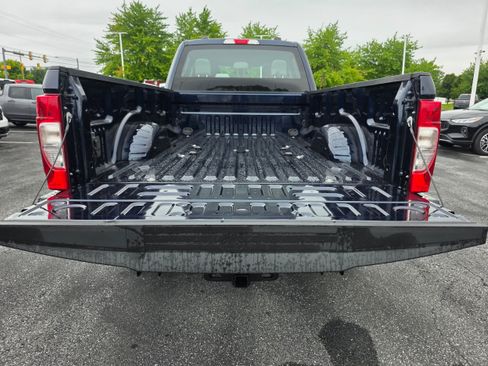 Used 2022 Ford F350 XL AWD/4WD image 9