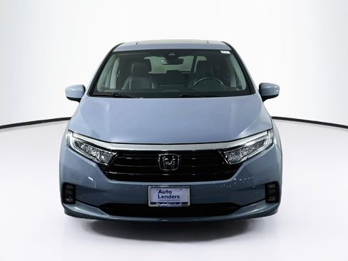 Used 2023 Honda Odyssey Touring image 2