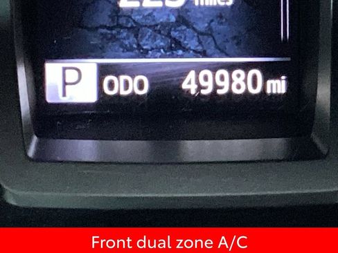 Used 2023 Toyota Tacoma SR5 RWD image 4