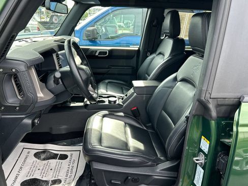 Used 2025 Ford Bronco Outer Banks AWD/4WD image 11