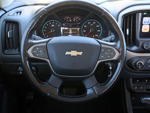 Used 2016 Chevrolet Colorado Z71 image 12