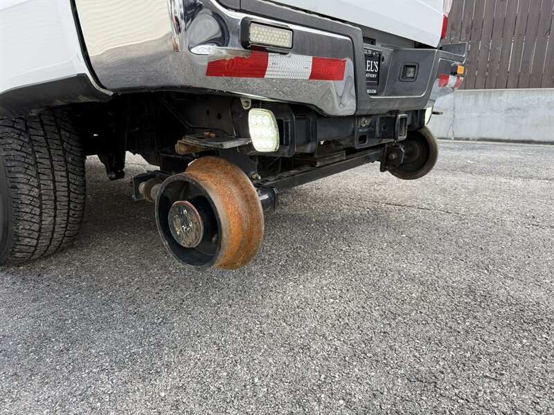 Used 2021 Ford F350 XL w/ Power Equipment Group AWD/4WD image 16