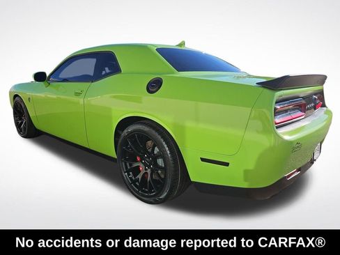 Used 2015 Dodge Challenger SRT Hellcat RWD image 3